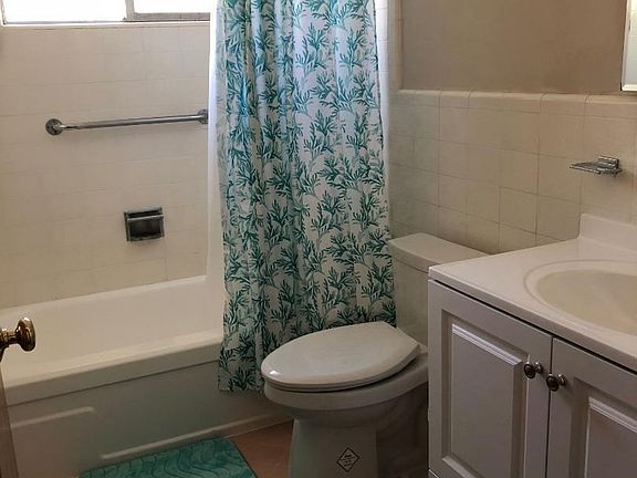 5th image of 1638 Palm Ave
