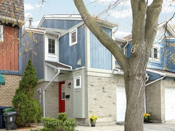 6 Snapdragon Dr, Toronto, ON M2J 4X6