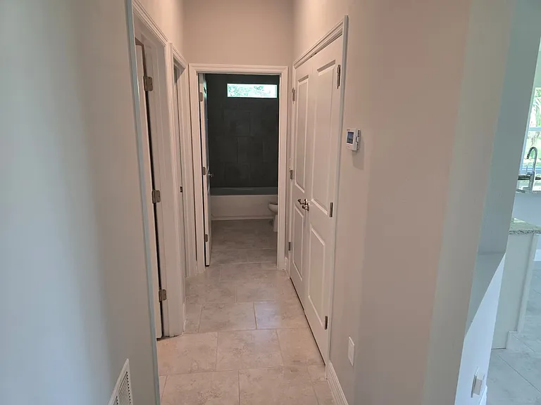 2857 Shady Ave — Photo 9