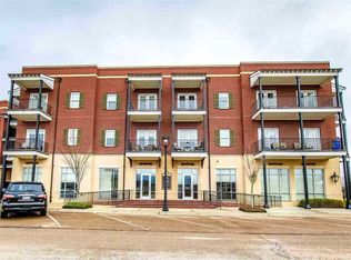 301 Northlake Ave APT 313, Ridgeland, MS 39157