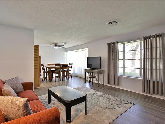 4th image of 1774 Delwood Dr