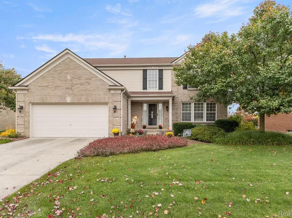4241 Sherwood Cir, Canton, MI 48188