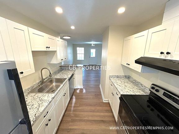 2nd image of 3718 Reagan Ave
