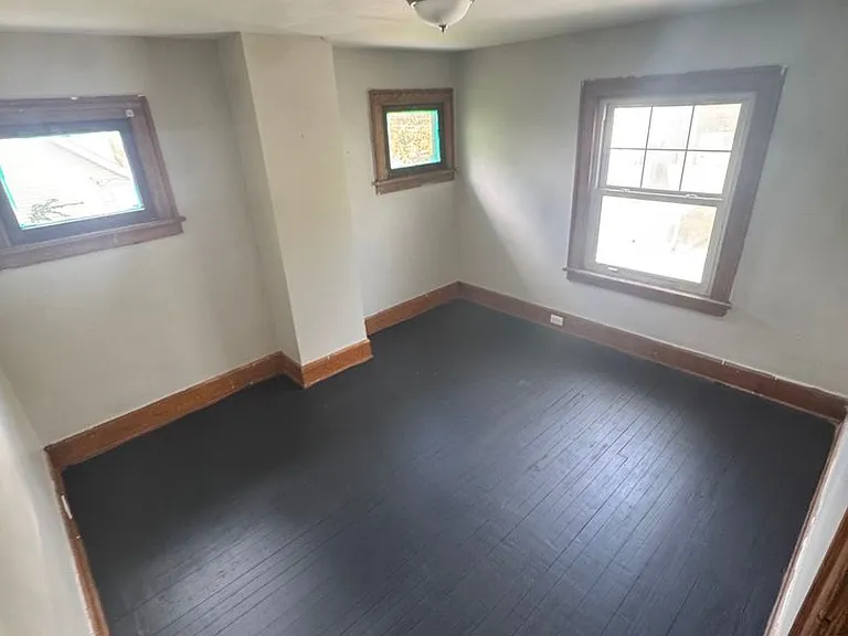 9520 Marah Ave — Photo 5