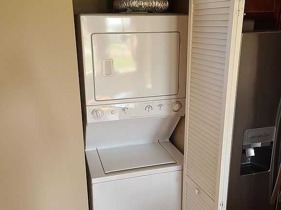 In-Unit Laundry