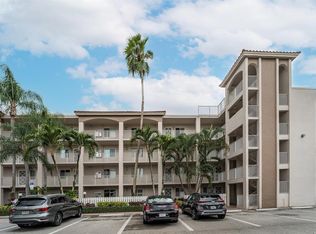 6112 Huntwick Ter APT 307, Delray Beach, FL 33446