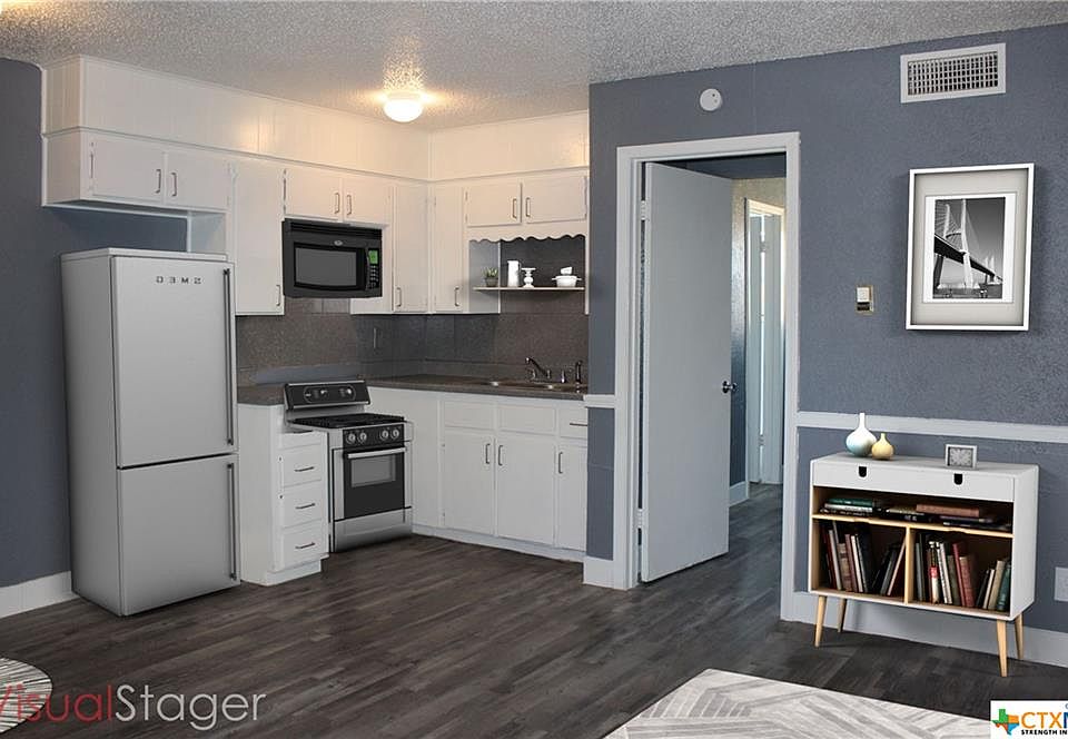 1st image of 403 N 12th St