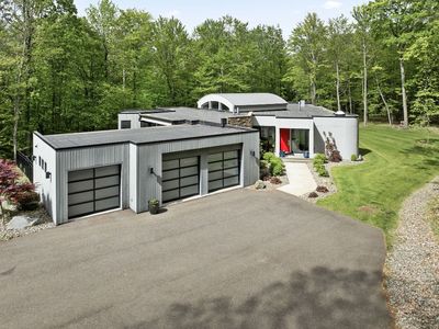 1201 Holly Hill Rd, Vestal, NY, 13850