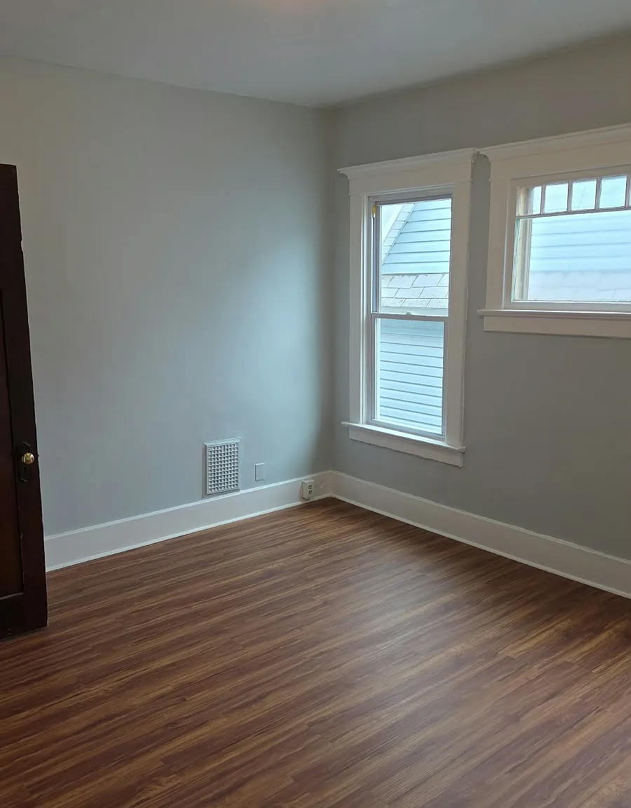 1 bed, 954 sqft, $950 — Photo 3