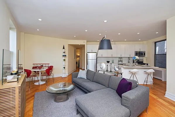 Rented by Keller Williams NYC | media 31