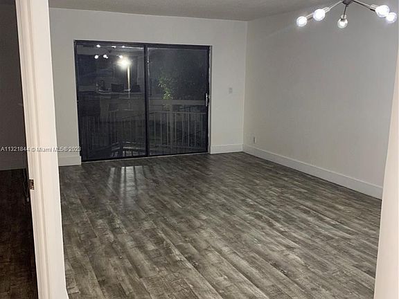3rd image of 8290 Lake Dr APT 210