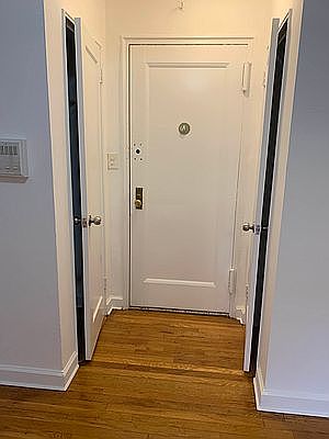 3rd image of 135-25 Hoover Ave APT 4J