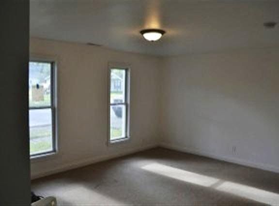 5th image of 414 N 8th St