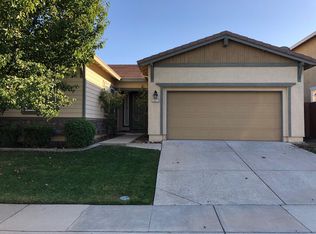 1077 Cornerstone Dr, Folsom, CA 95630
