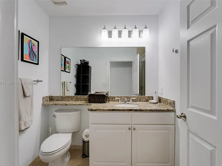 3001 NE 185th St #612 — Photo 16