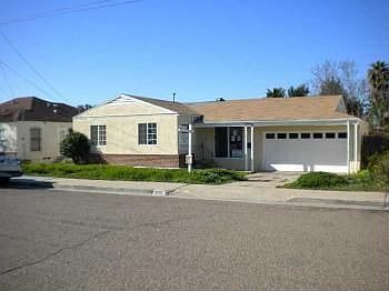 1st image of 222 Cedar Ave