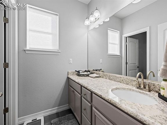 5th image of 4061 Spanish Oaks Trl