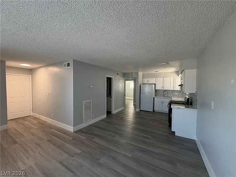 4396 Vegas Valley Dr #2 — Photo 6