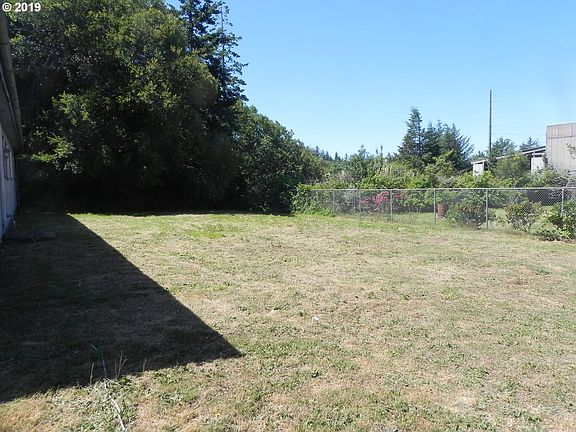 3rd image of 88326 Highway 42 S