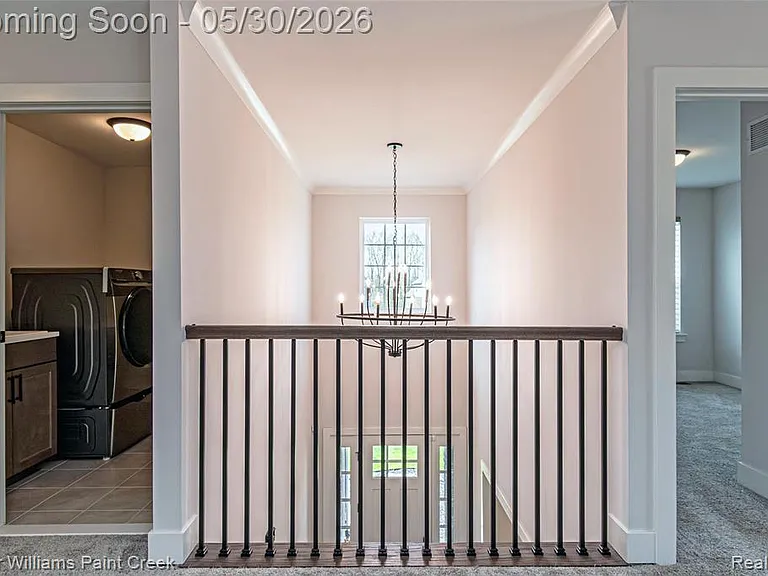 375 Amelia Cir — Photo 42
