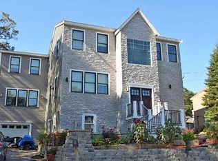 4 Oakwood Dr, Randolph, MA 02368