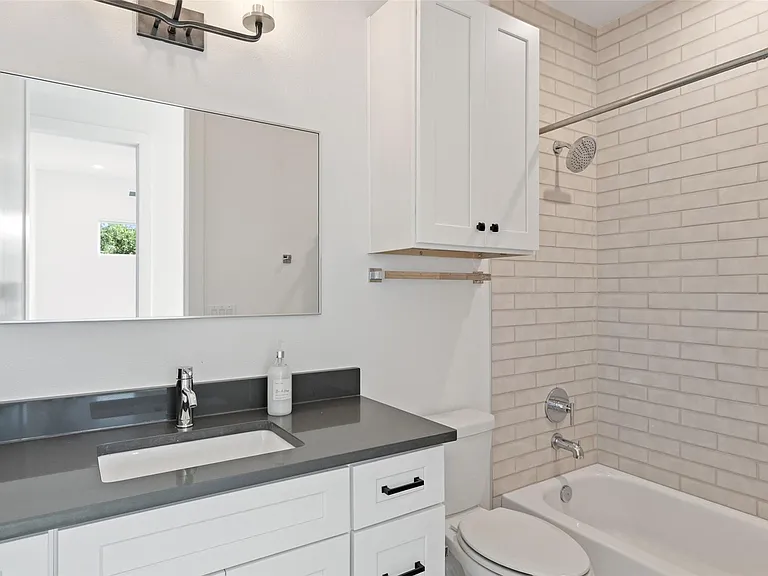 5601 Jackie Robinson St #1 — Photo 27