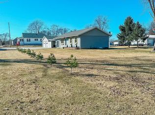 411 Mary St, Jerseyville, IL 62052