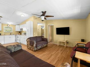 22400 Lakeview Ln, Panama City Beach, FL 32413