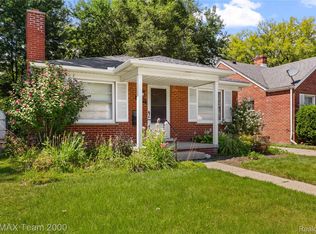 18655 Five Points St, Redford, MI 48240