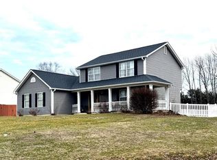 10 Eric Hill Dr, Warrenton, MO 63383
