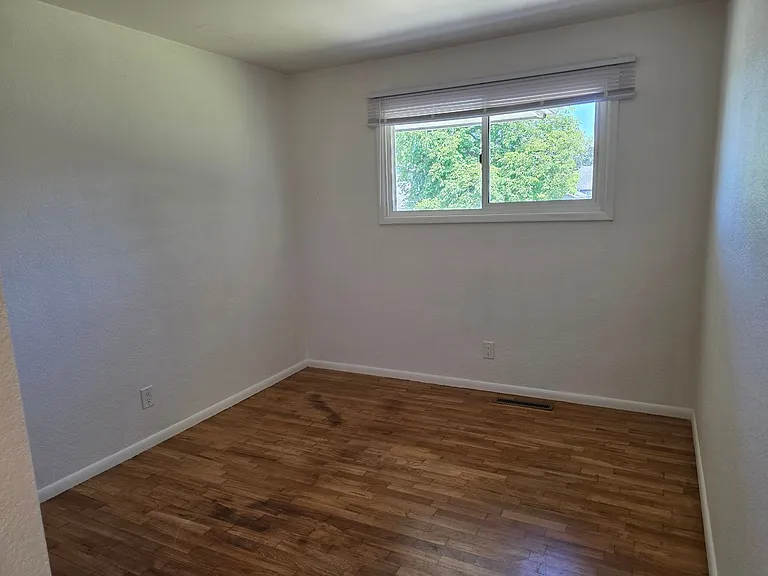 1315 Pacific St — Photo 9