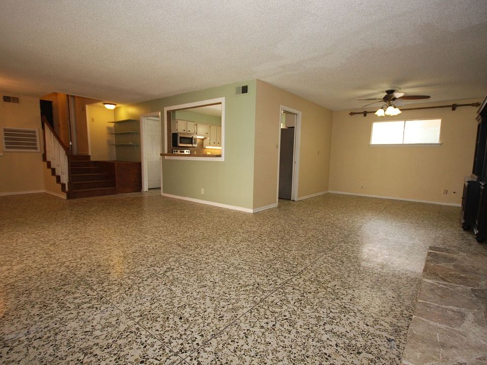 1st image of 106 Pinckney St