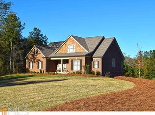 329 Brook Hollow Ln, Loganville, GA 30052