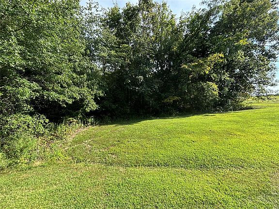 4th image of 5 Landing Ln