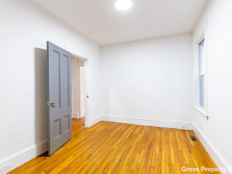 178 L St #1 — Photo 7