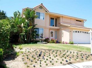 125 E Loop Dr, Camarillo, CA 93010