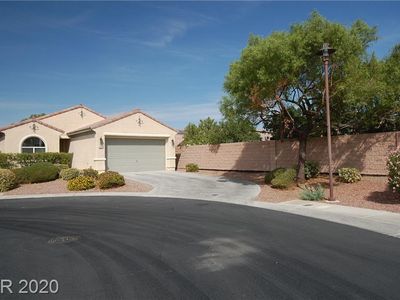 8225 Alden Pines Ct, Las Vegas, NV, 89131