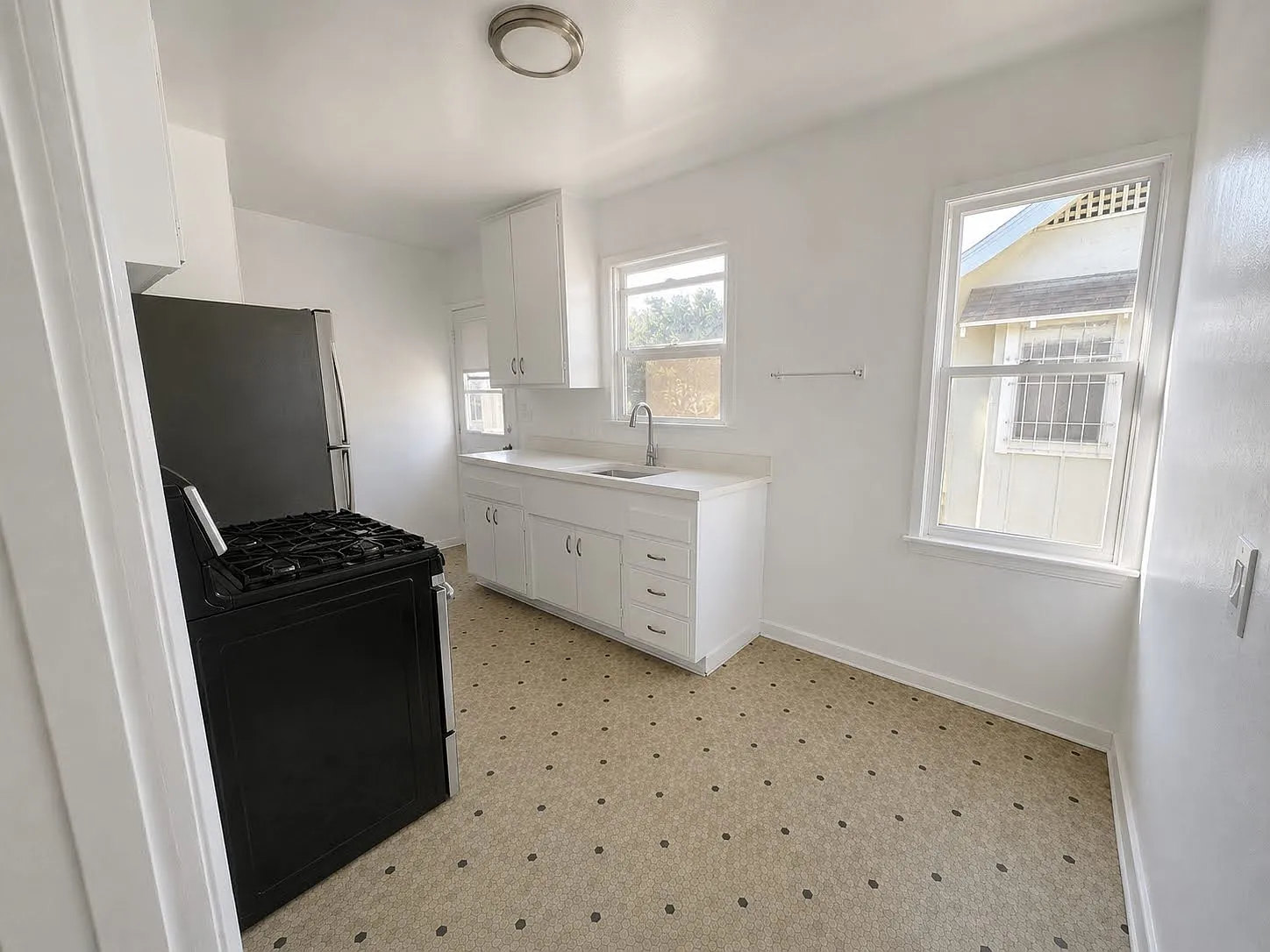 1 bed, $1,800 — Photo 4