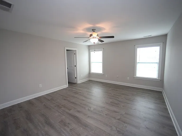 709 Lone Pine Loop — Photo 12