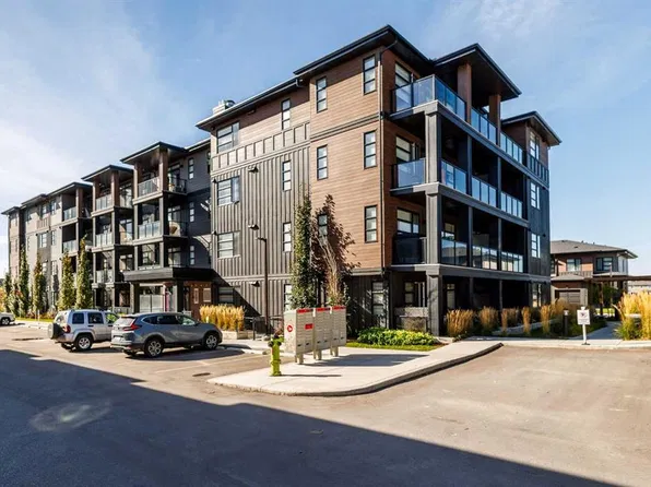 55 E Lucas Way NW #2205, Calgary, AB T3P 1M3