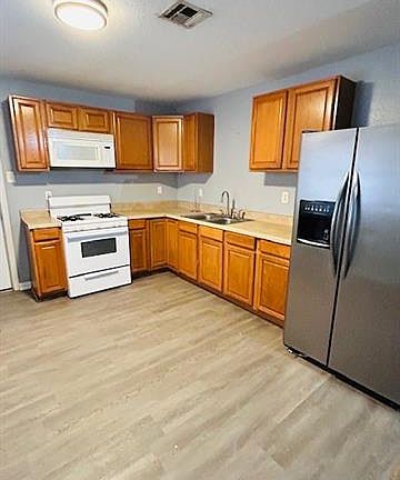 3rd image of 7340 Hansbrough St