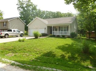 1312 Wildwood Dr, Saint Clair, MO 63077