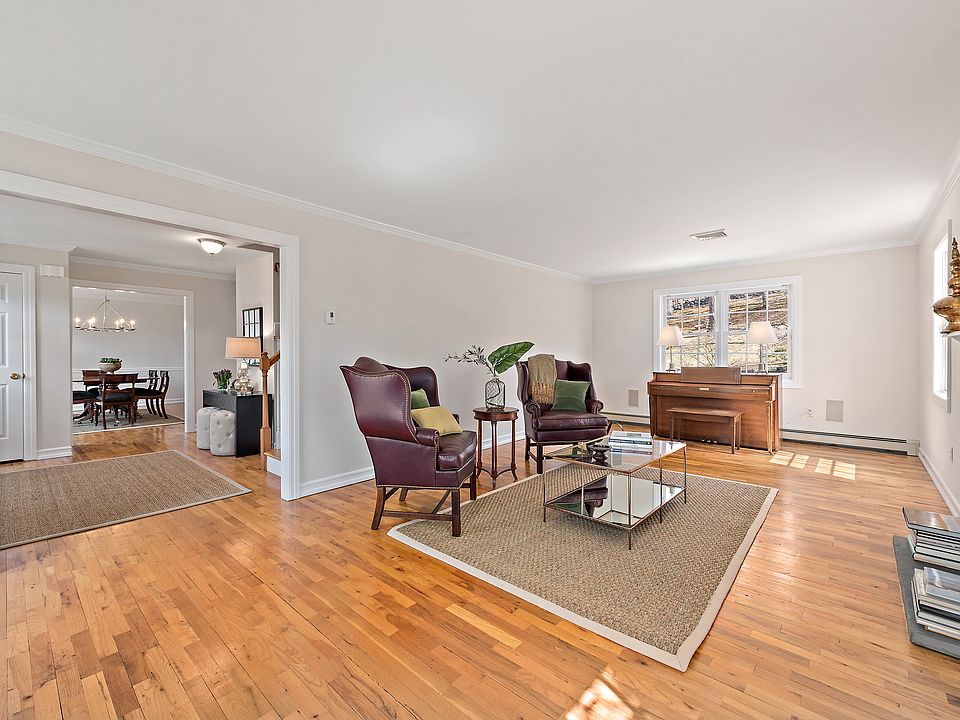 30 Hilltop Rd, Waccabuc, NY 10597 Zillow