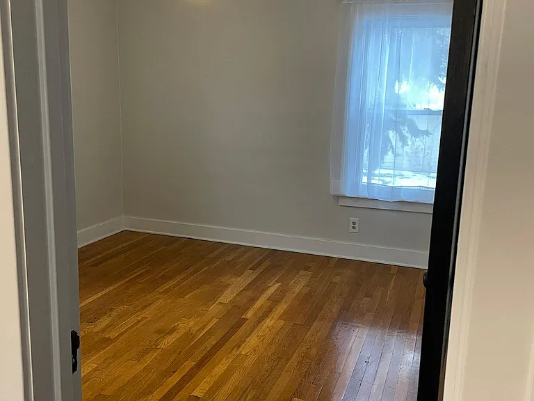 756 Stocking Ave NW — Photo 9