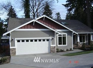 12235 15th Ave SW, Burien, WA 98166