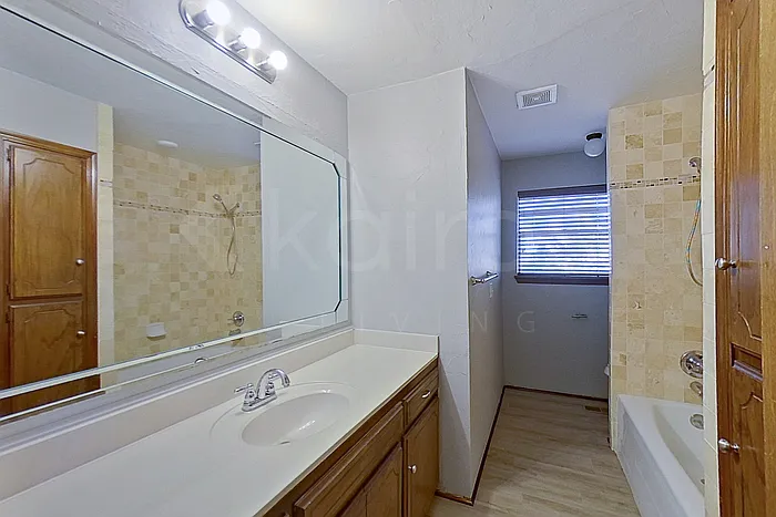 1205 Mockingbird Ln — Photo 12