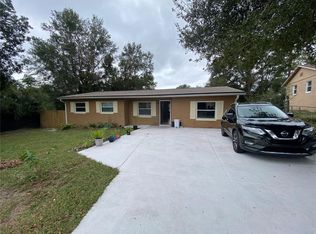 828 Valleydale Ave, Deland, FL 32720