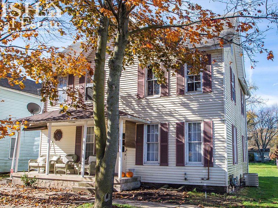 2nd image of 412 Wilson St