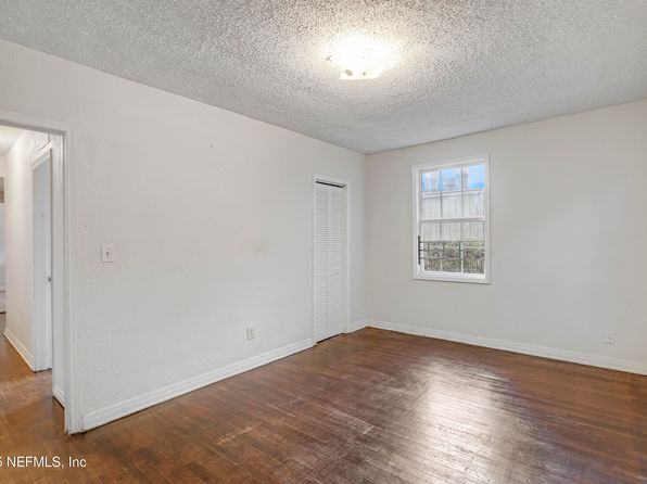 jacksonville-florida-154638722 picture