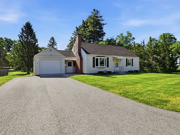 2nd image of 315 Porter Rd